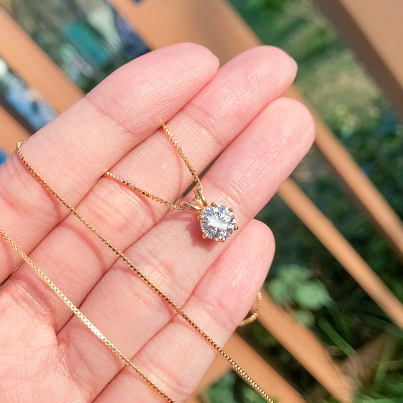 Classic Pendant Necklace