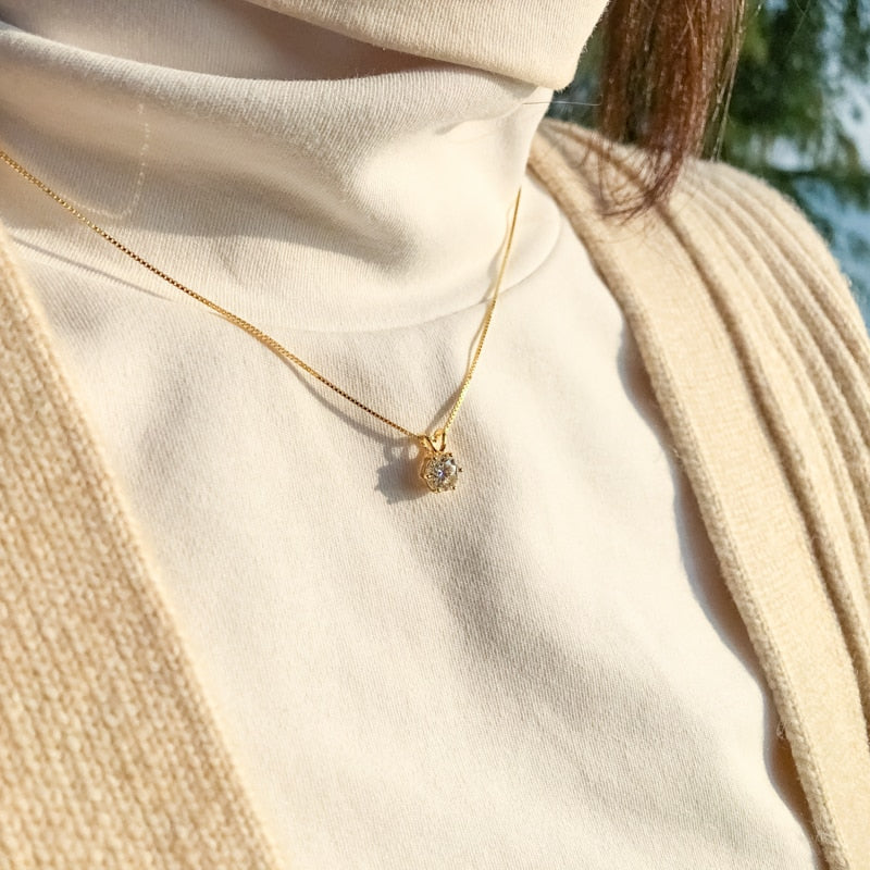 Classic Pendant Necklace