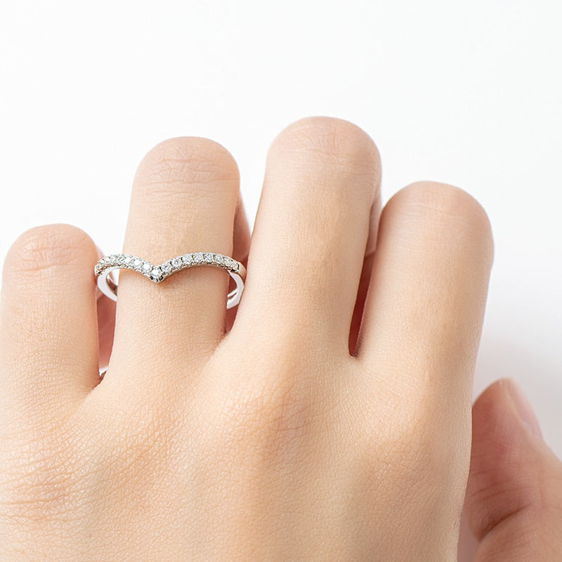 'V' Stackable Wedding Band (1.5mm Stones)